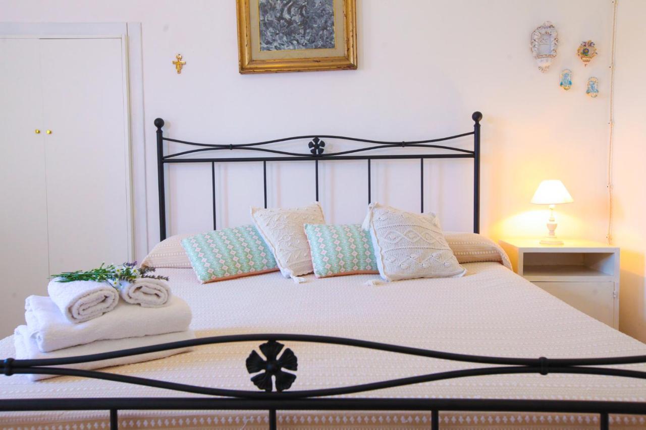 Affittacamere Casina Fumarola Ostuni Esterno foto
